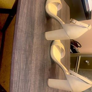 Y•Not? Is the brand, size 9M, beige/cream color